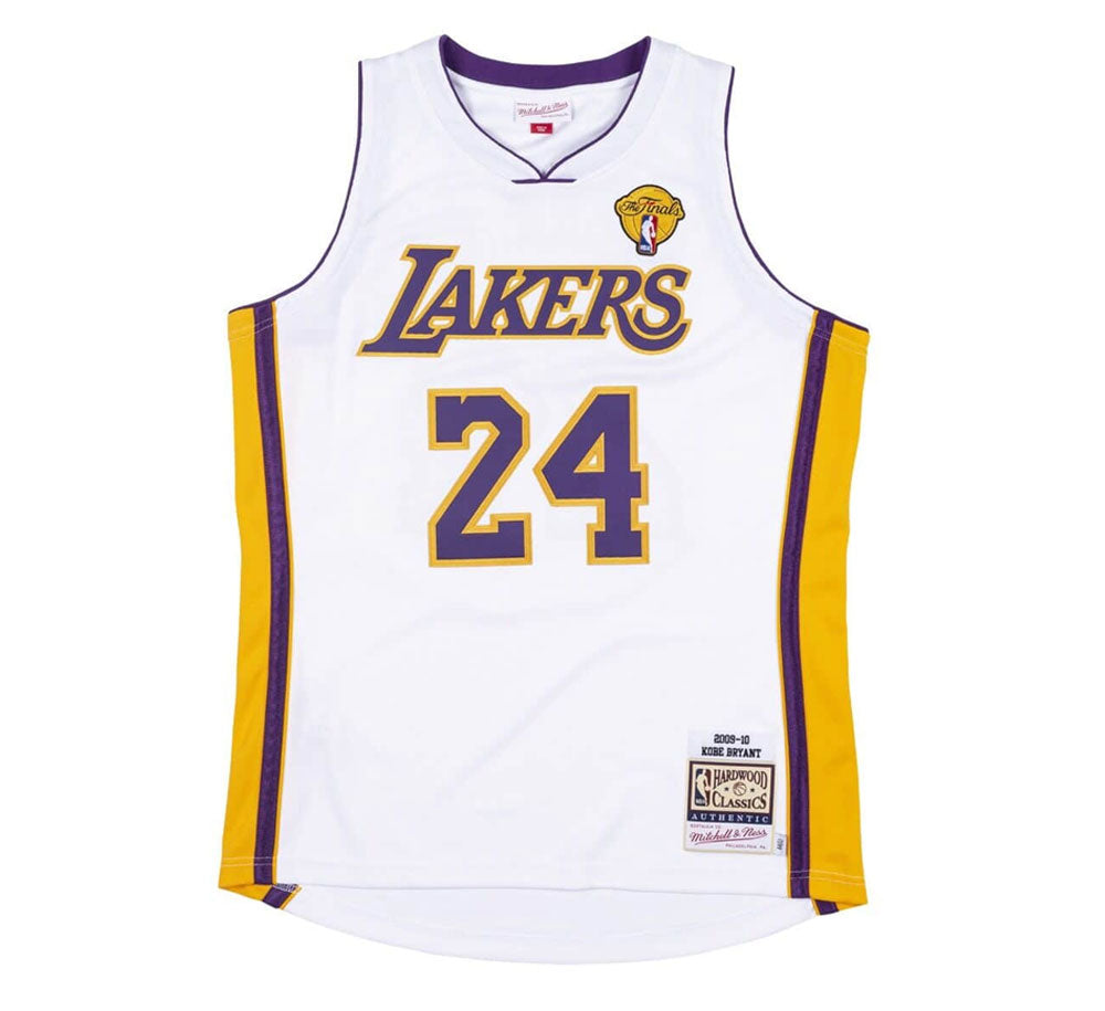 Men's Mitchell & Ness Kobe Bryant White Los Angeles Lakers 2009-10 Hardwood  Classics Authentic Jersey