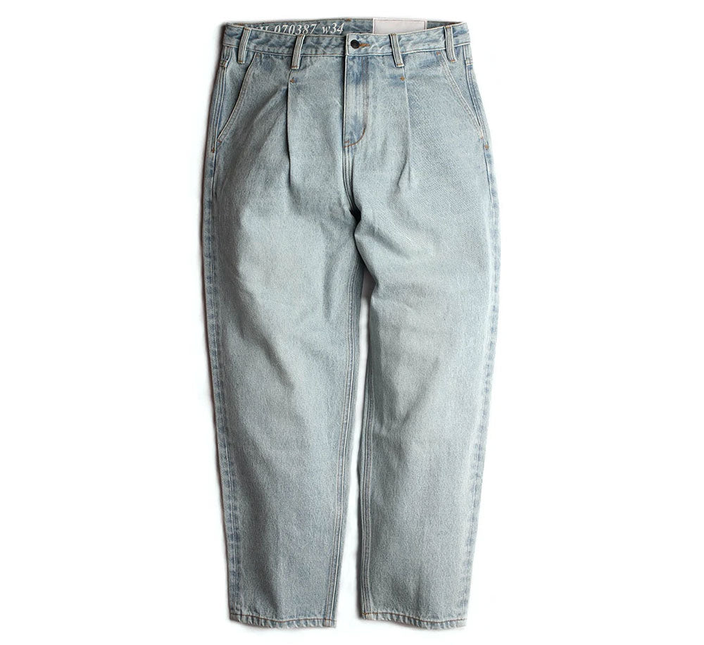 Wide clearance tapered jeans