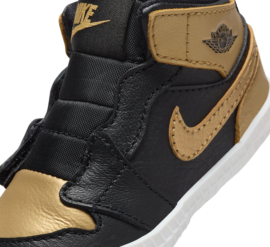 Jordan 1 Crib Bootie