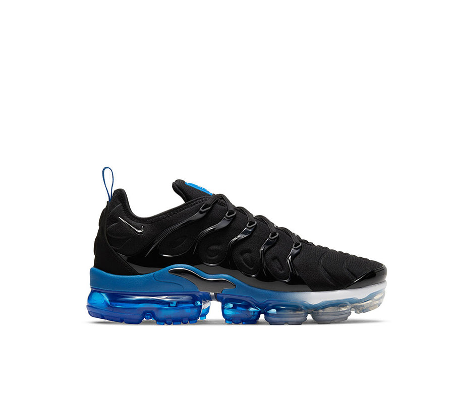 NIKE AIR VAPORMAX PLUS