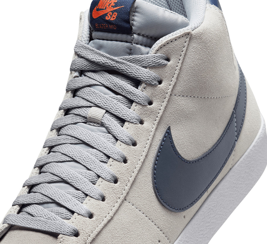 Nike SB Zoom Blazer Mid