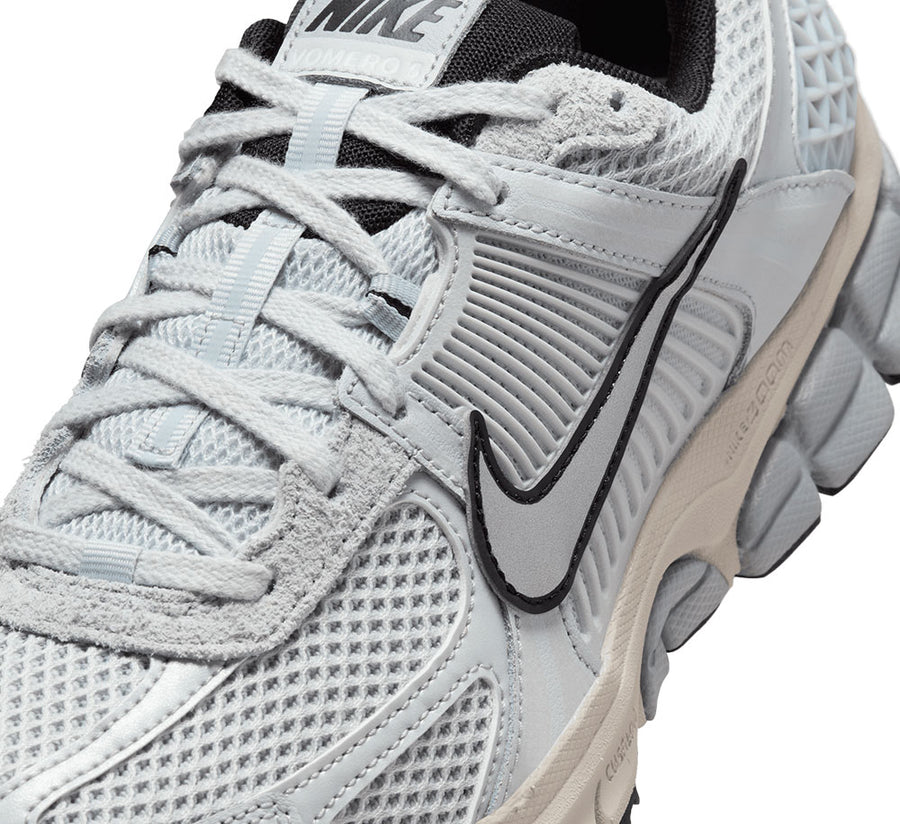 Womens Nike Zoom Vomero 5