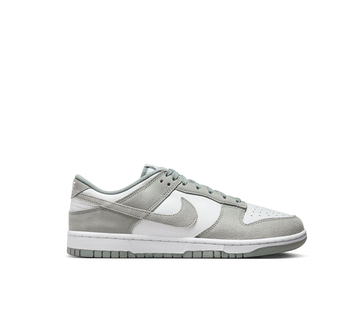 Nike Dunk Low Retro