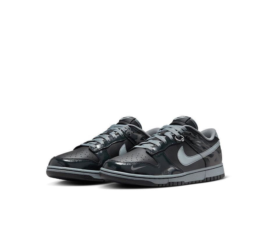 Nike Dunk Low Retro QS