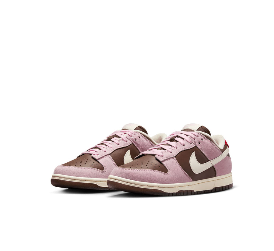 Women's Nike Dunk Low