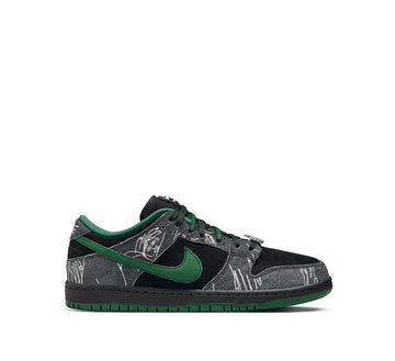 Nike SB Dunk Low QS